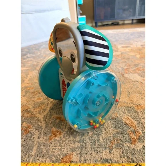 Baby Einstein Chase & Tap Earl Interactive Crawling Toy - Picture 4 of 6